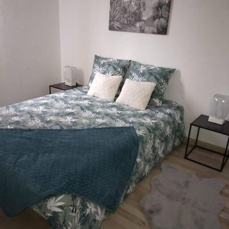 Appartement Cosy Avec Terrasse Vaux-Sur-Seine Zewnętrze zdjęcie