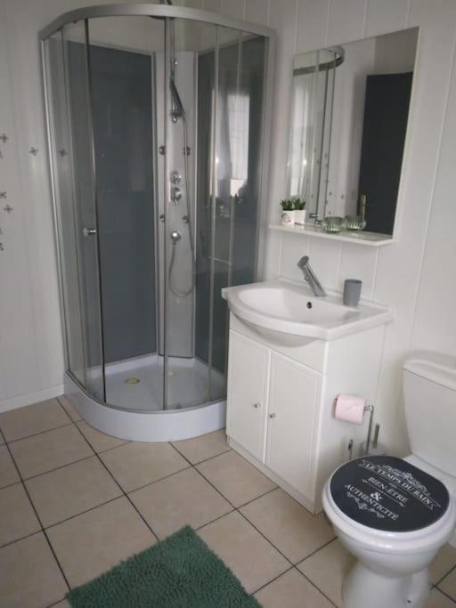 Appartement Cosy Avec Terrasse Vaux-Sur-Seine Zewnętrze zdjęcie